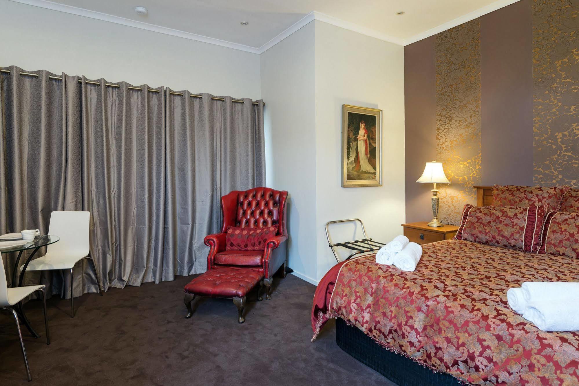 Lakeside City Apartments - Penthouse And Studio Роторуа Екстериор снимка